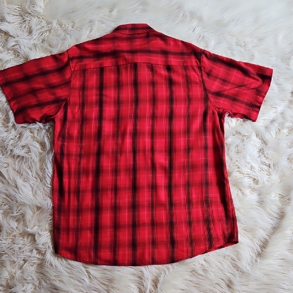 Zoo York Red and Black Plaid Men's Shirt - Picture 5 of 5